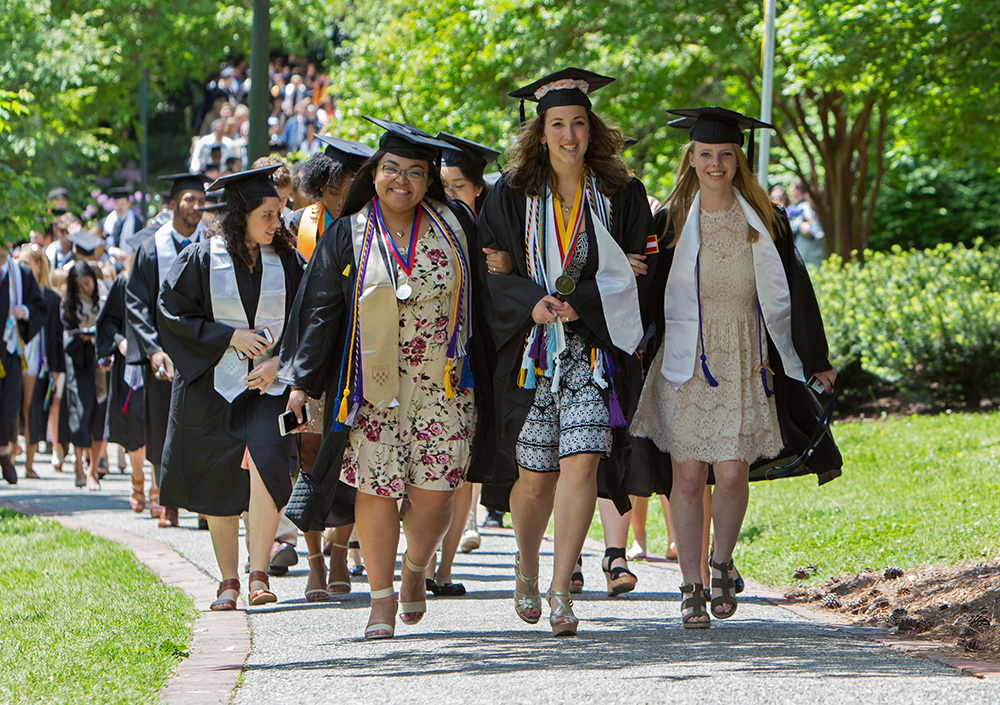 ur-commencement-2017-007-crop1000x705